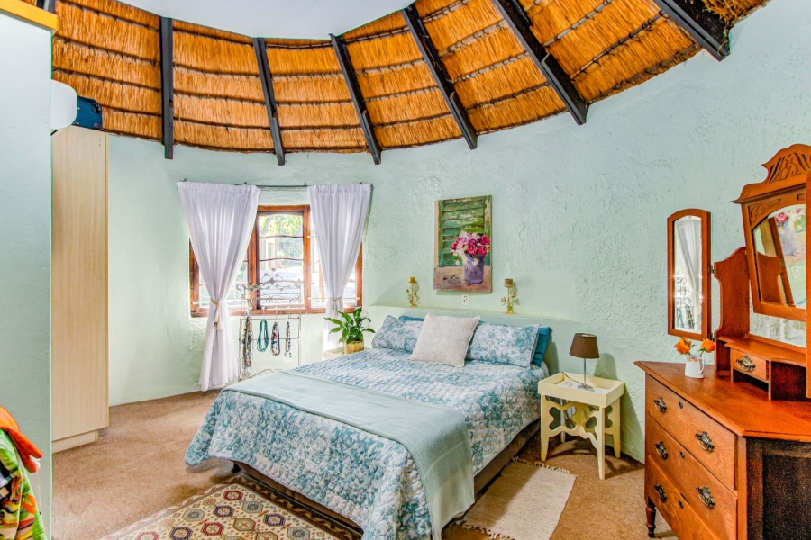15 Bedroom Property for Sale in Hekpoort North West